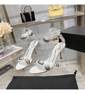 Damskie sandały Alexander Wang ze skóry naturalnej na obcasie o długości 7 cm, Biały