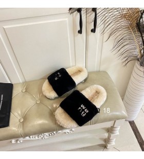 Damskie Puszyste klapki Alexander Wang Czarny I beżowy