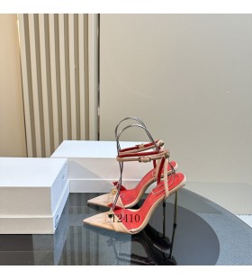 Alexander Wang Kvinnors Röd Botten Vrist Stropp högklackade Sandaler I Beige