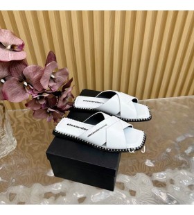 Alexander Wang Kvinders Slide Sandaler Med Beaded I Hvidt Lammeskind